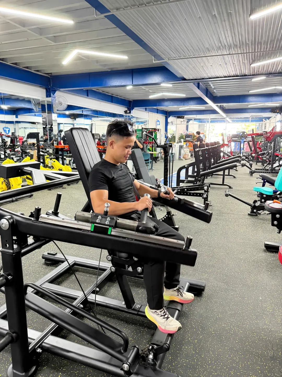 Chest Press tại Transform Gym